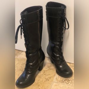 Ladies fashion boots 2 in heels, leather uppers